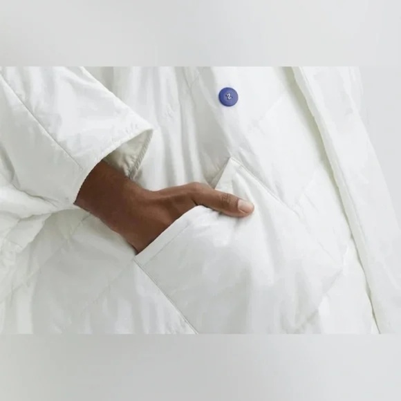 Casper Blanket Robe - Picture 3 of 7